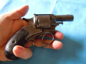 Good Webley No 2 British Bulldog revolver image 6